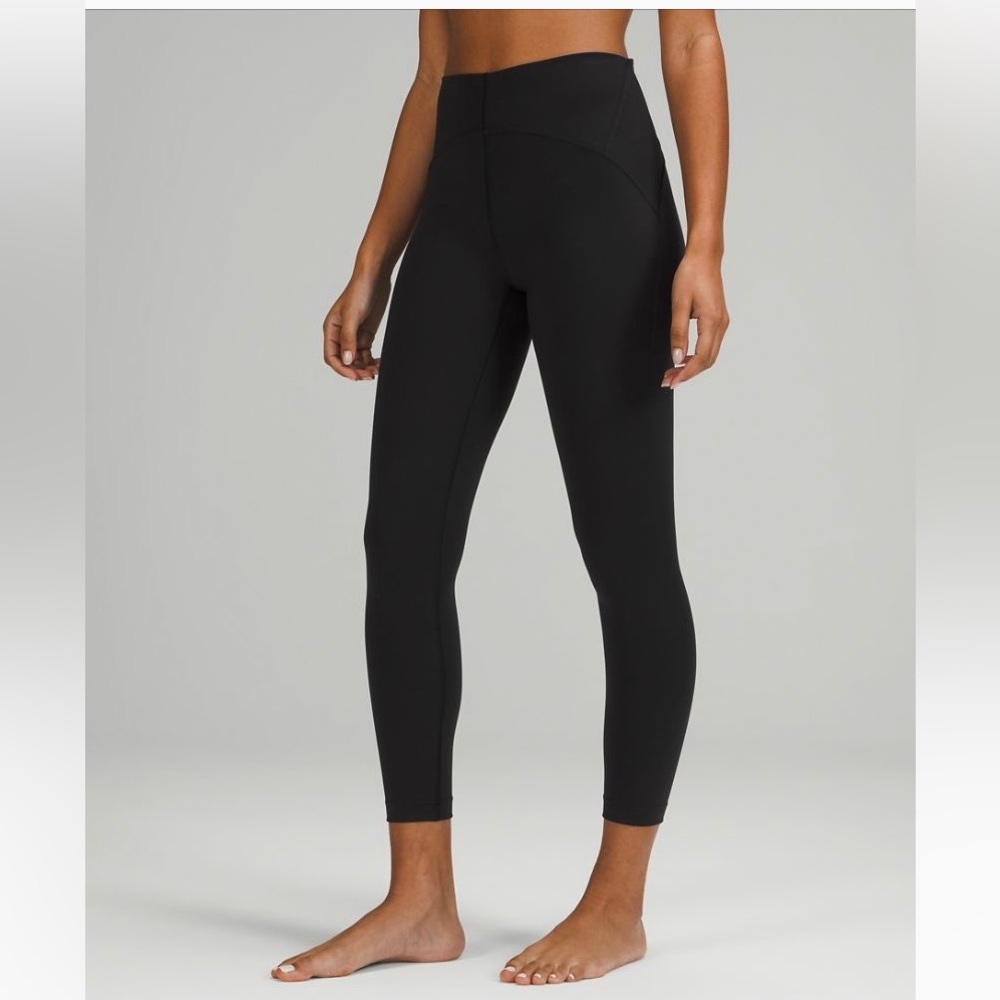 NWOT InStill Legging 25” length